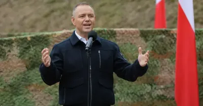 Prezydent: musimy podjąć publiczną dyskusję o dostępie do broni w Polsce